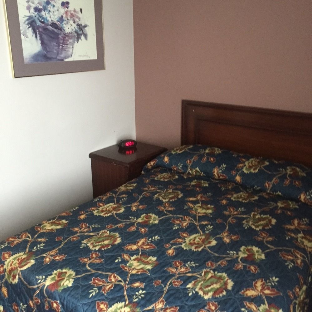 White Knight Motel Brampton Esterno foto